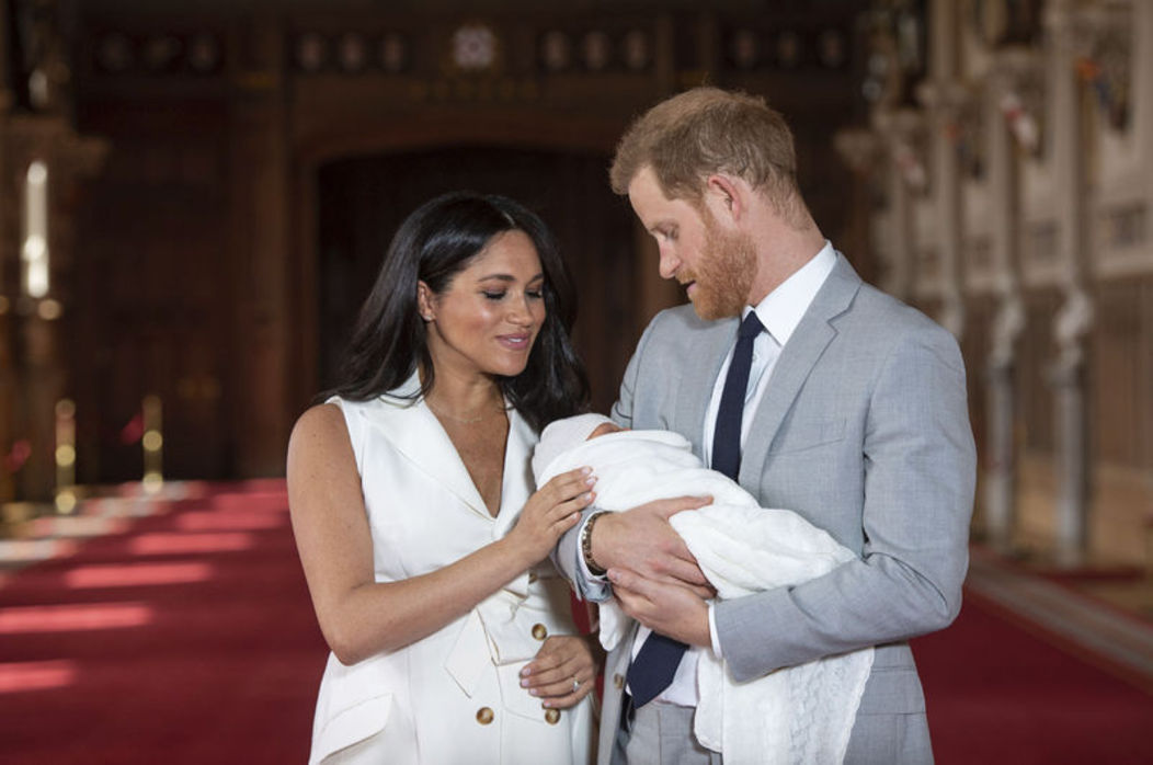 Sussex D&uuml;k&uuml; Harry ve D&uuml;şes Meghan Markle'ın oğulları Archie 2019'da d&uuml;nyaya geldi.