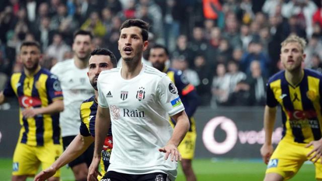 Aboubakar attı Beşiktaş kazandı! Siyah-beyazlılar, Ankaragücü'nü 2-1 mağlup etti